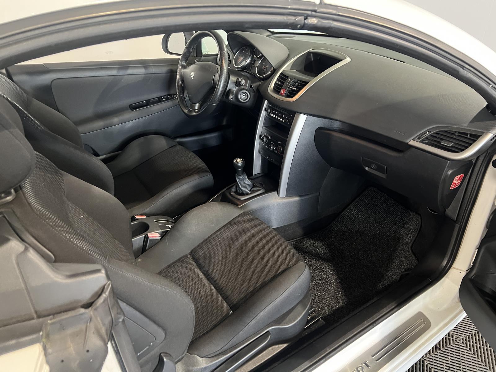 Peugeot | 207 CC | 1.6 VTi | 2012 | 120.997 km | L755GT | Geen oordeel