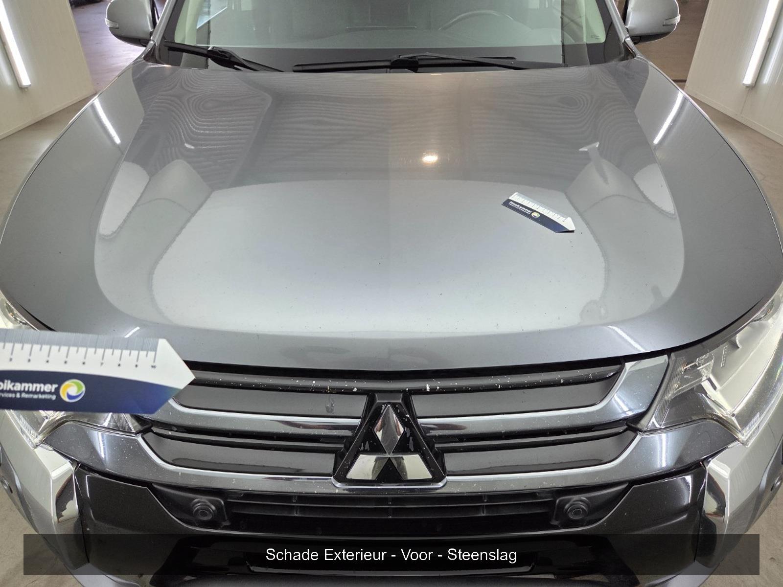 Mitsubishi Outlander 2.0 PHEV Executive Edition | 2015 | 423,443 km | Automatic | HS244V | NAP: Reasonable