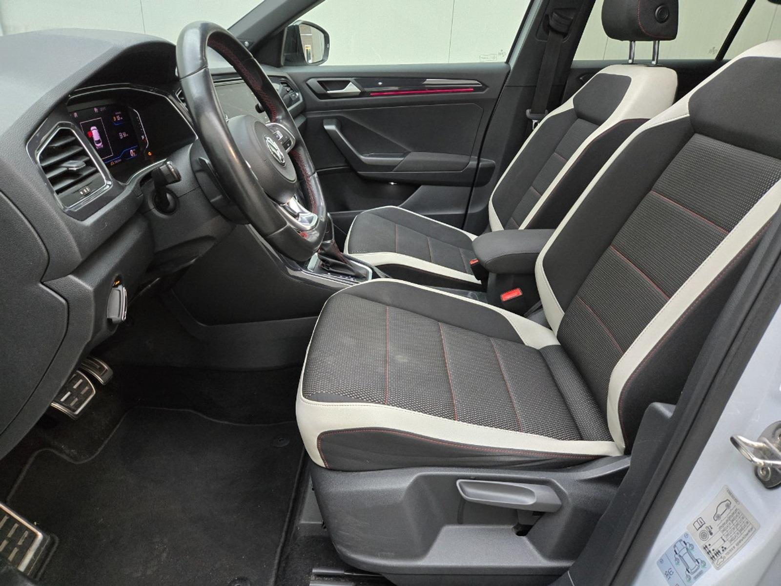 Volkswagen T-Roc 1.5 TSI Sport Business R | 2019 | 238.524 km | Automaat | ZP216T | NAP: Logisch