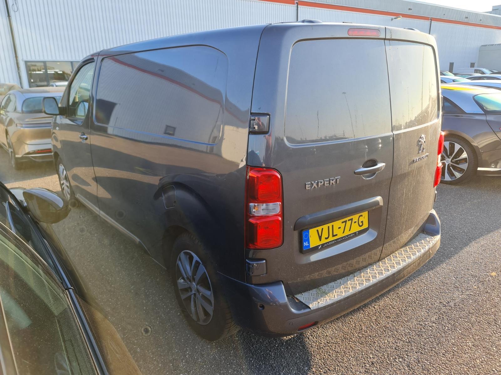 Peugeot Expert 2.0 BlueHDI 120 Standard Asphalt | 2021 | 99.599 km | Automaat | VJL77G | NAP: Logisch