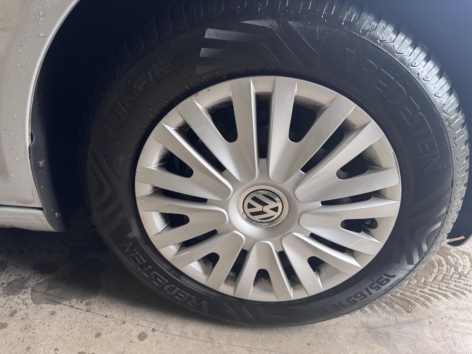Volkswagen | Golf Plus | 1.6 TDI Trendline BlueMotion EX-LES | 2011 | 345,955 km | 82SGH9 | Logical