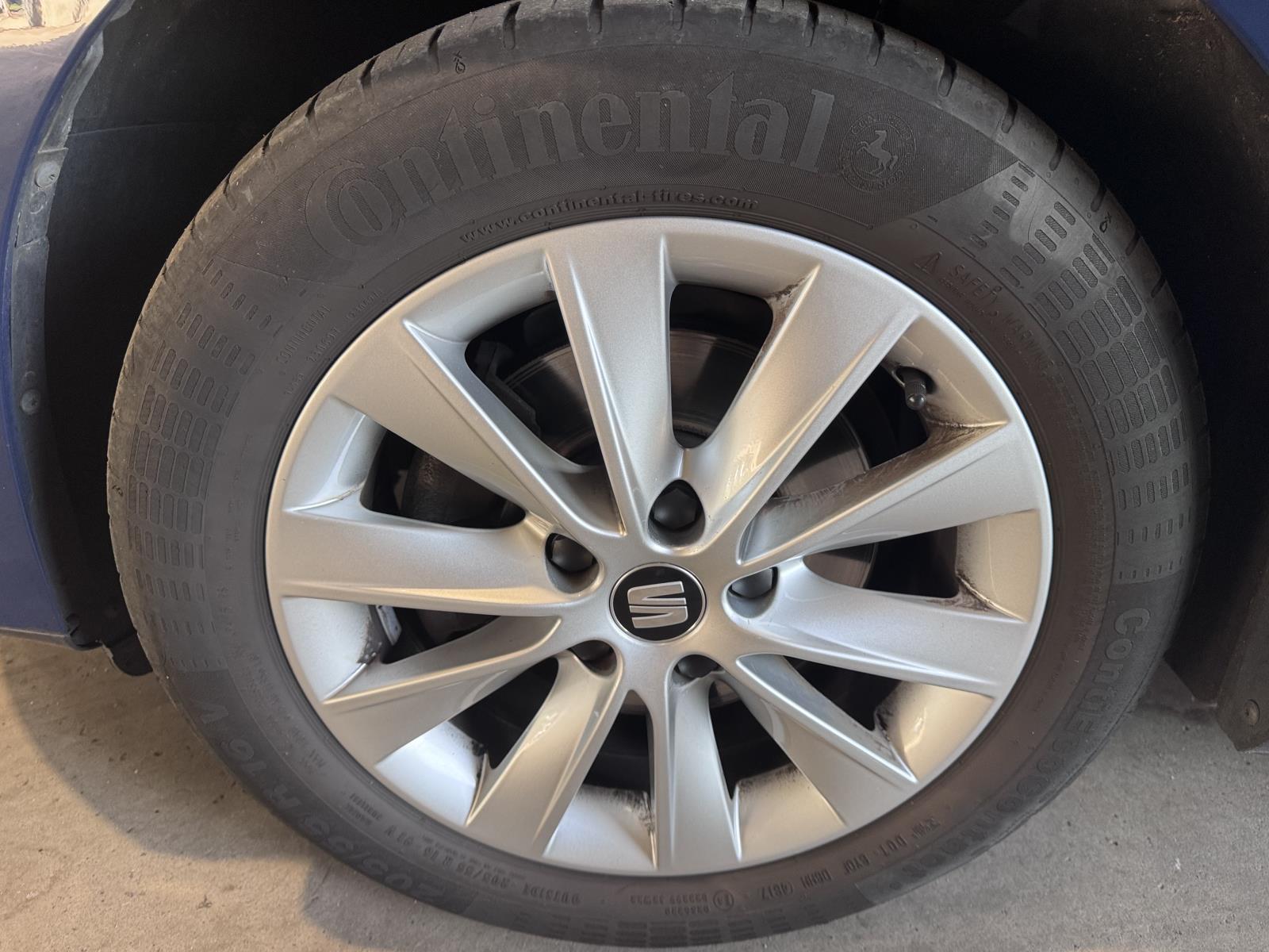 Seat | Leon | 1.6 TDI Style Business Intense | 2018 | 207,610 km | RZ491G | Logical