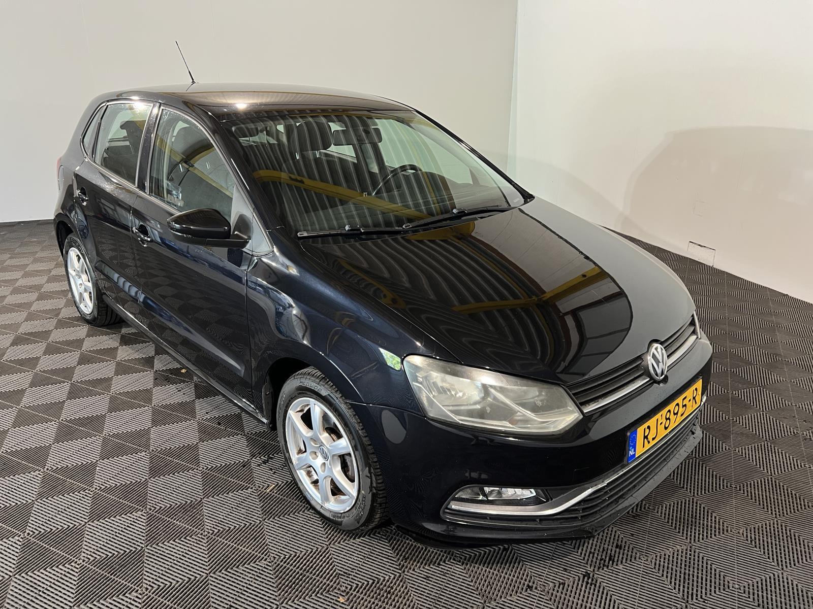 Volkswagen | Polo | 1.0 First Edition | 2014 | 173.261 km | RJ895R | Geen oordeel