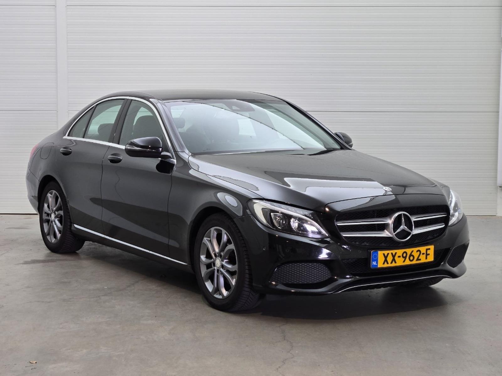 Mercedes-Benz C-klasse 200 CDI Premium Plus | 2018 | 212.629 km | XX962F | NAP: Geen oordeel