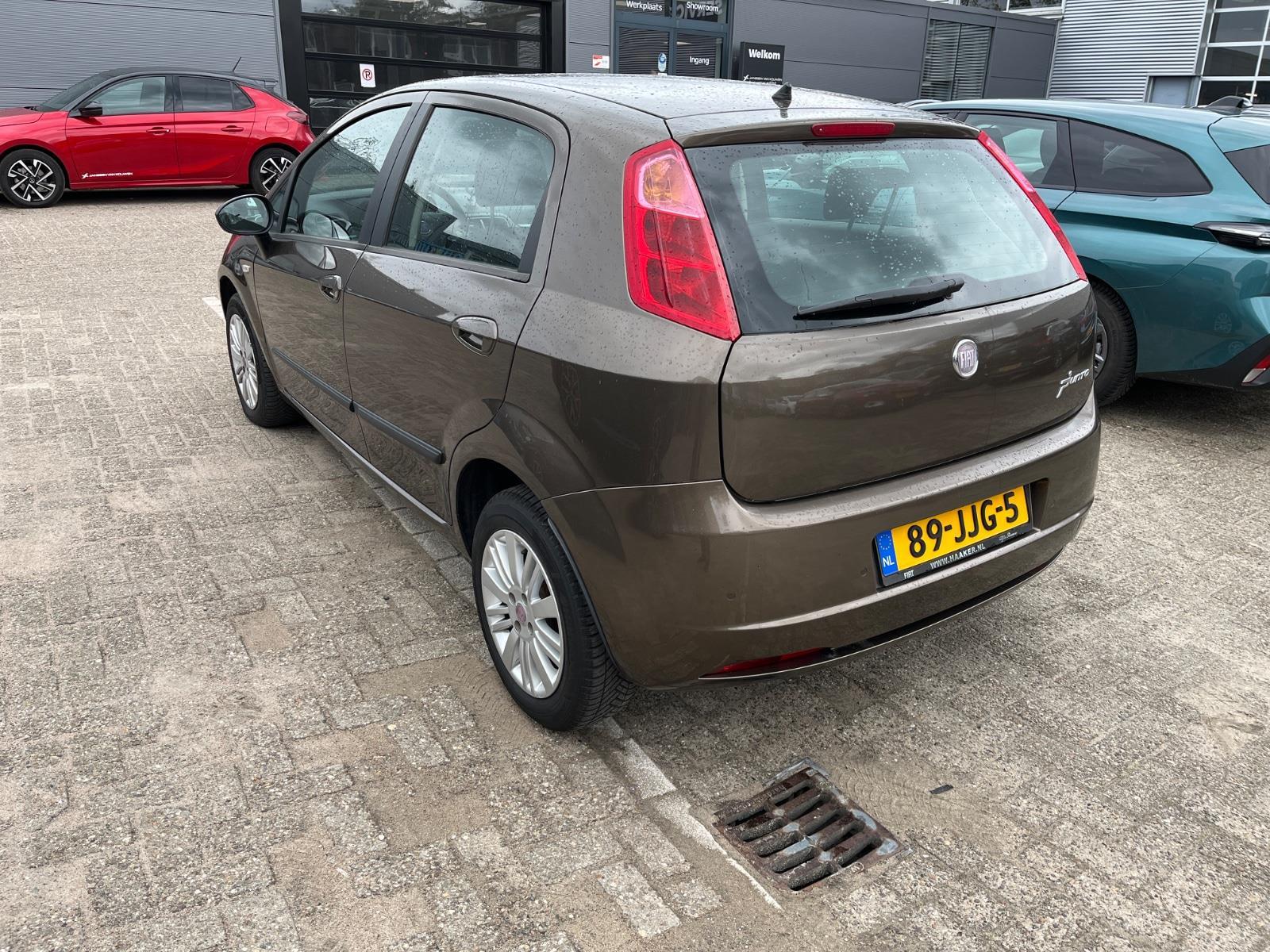 Fiat Grande Punto 1.4 Edizione Lusso | 2009 | 181.189 km | Automaat | 89JJG5 | NAP: Logisch