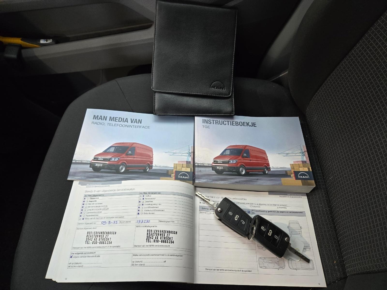 MAN TGE 30 2.0 Standard | 2018 | 221,636 km | V263LB | NAP: Logical