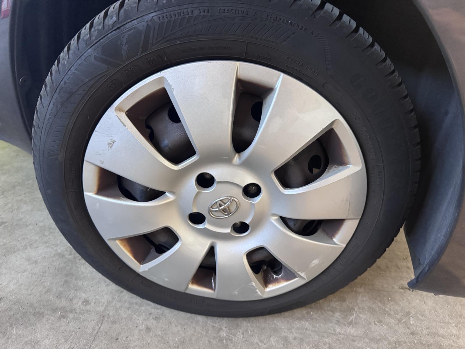Toyota | Yaris | 1.3 VVTi Comfort | 2011 | 326.246 km | 61RKX7 | Logisch