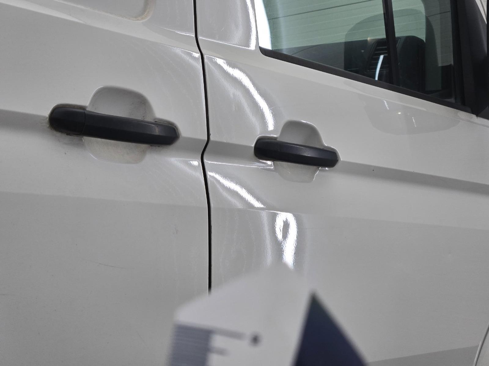 Volkswagen Crafter 35 2.0 TDI L4H3 Highline | 2018 | 272.440 km | V413KN | NAP: Logisch
