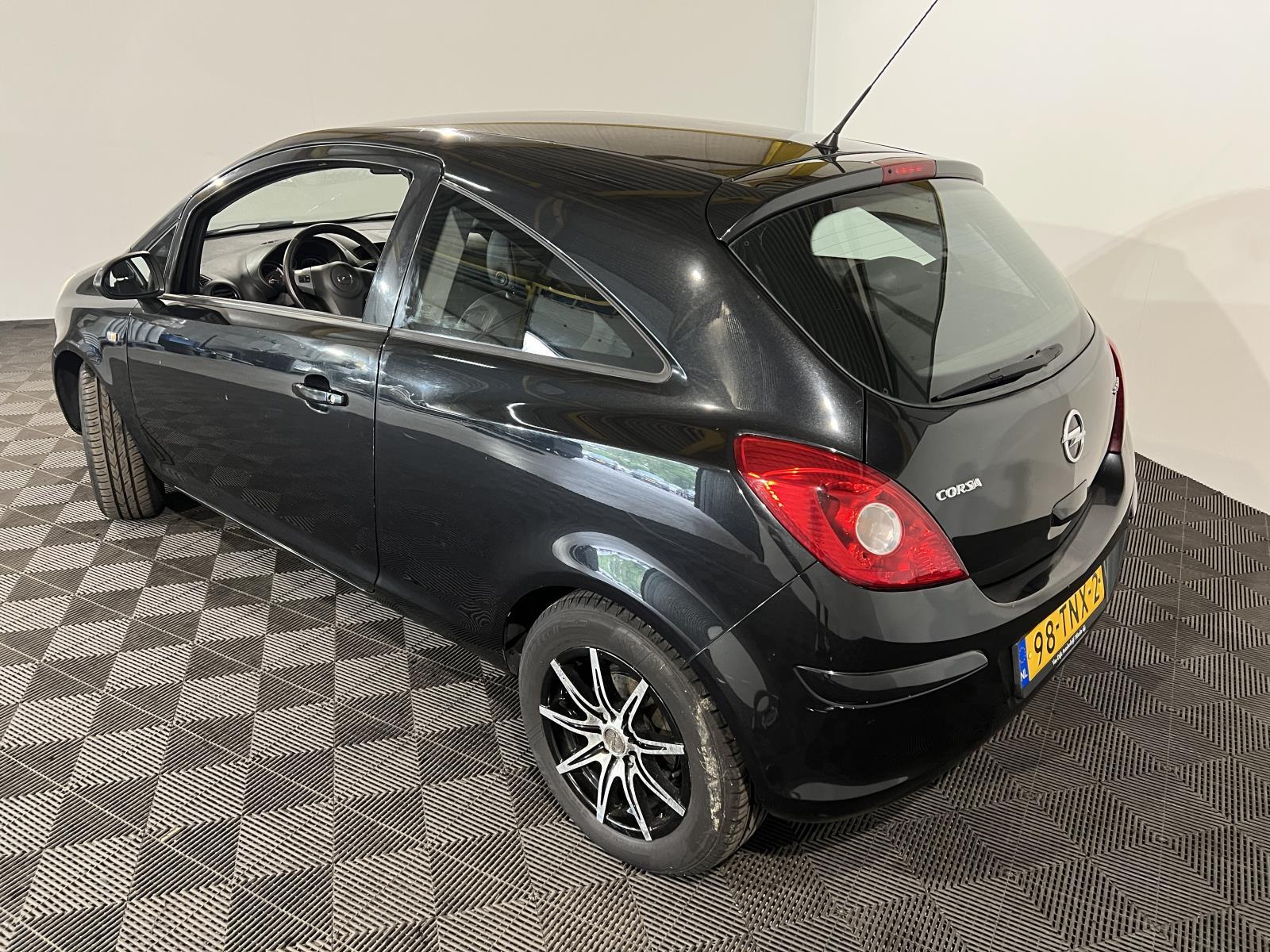 Opel | Corsa | 1.3 CDTi EcoFlex S/S Anniversary Edition | 2012 | 201.988 km | 98TNX2 | Logisch