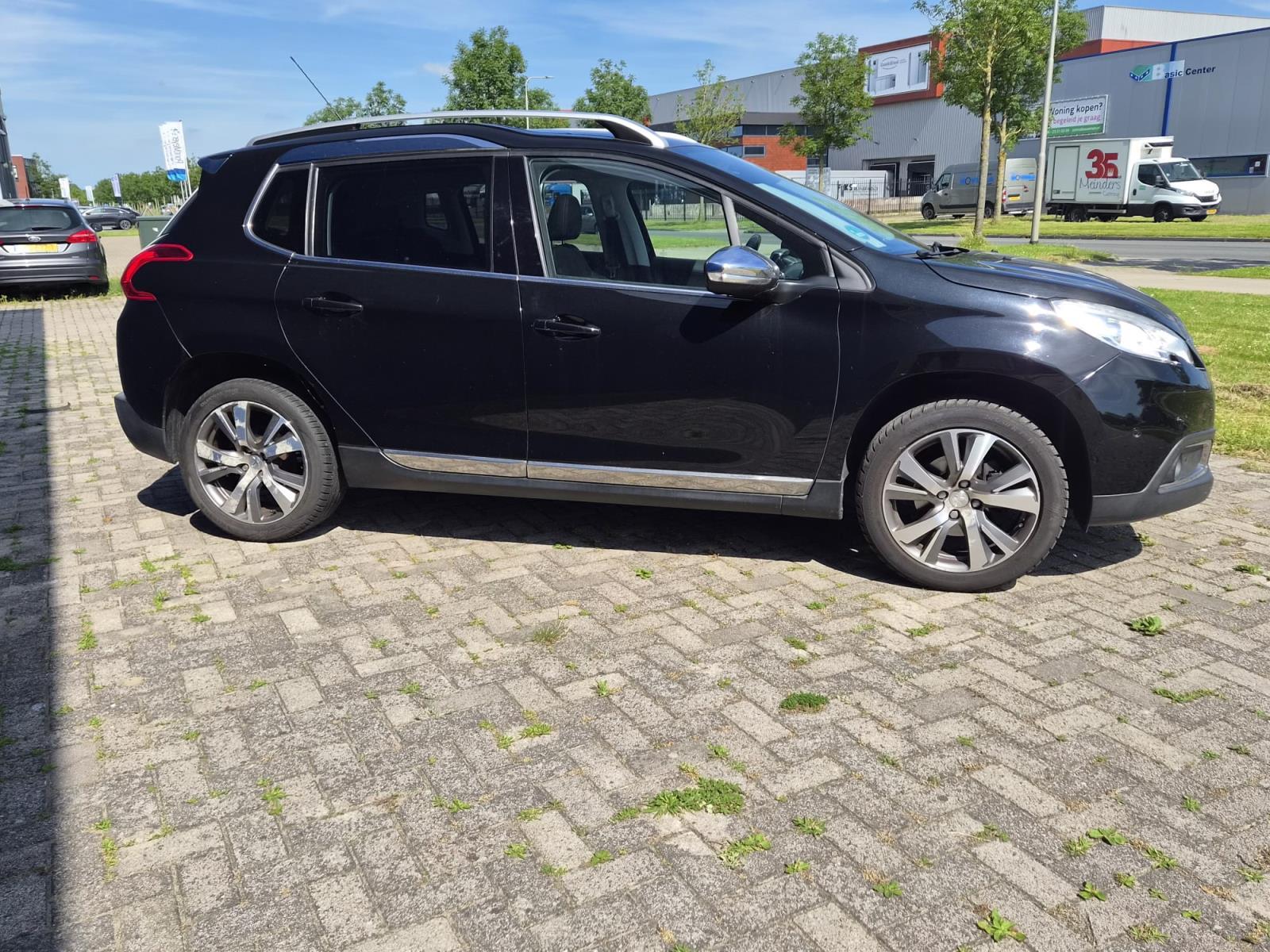 Peugeot | 2008 | 1.2 PureTech Féline | 2016 | 150,400 km | PF276X | No rating