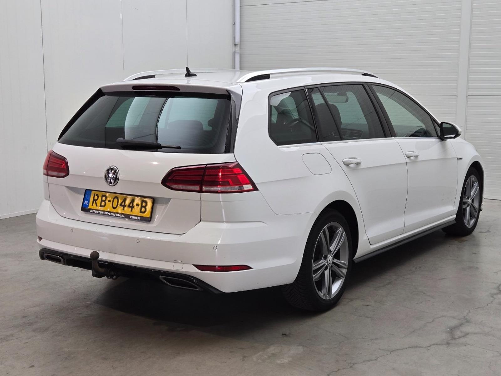 Volkswagen Golf Variant 1.6 TDI Highline Business R | 2017 | 217,602 km | RB044B | NAP: Logical