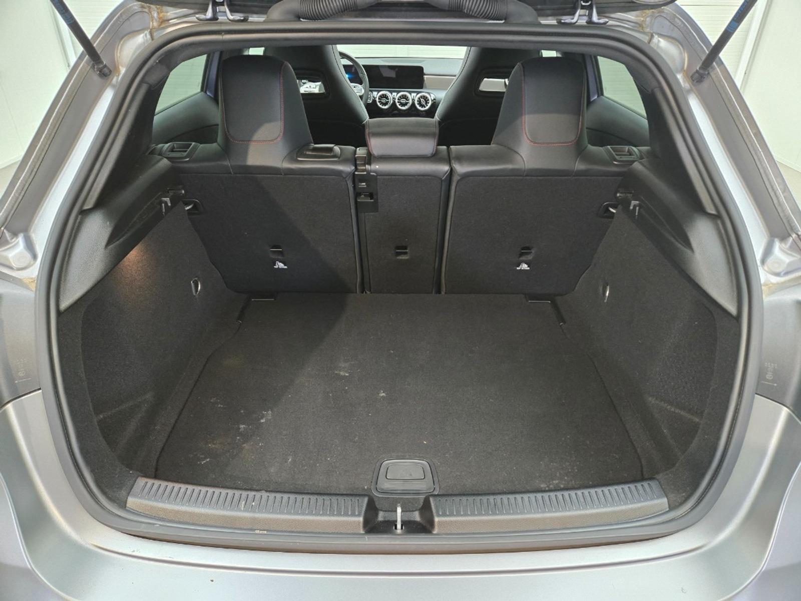 Mercedes-Benz A-klasse 180 Business Solution AMG | 2022 | 70.615 km | P648PP | NAP: Logisch
