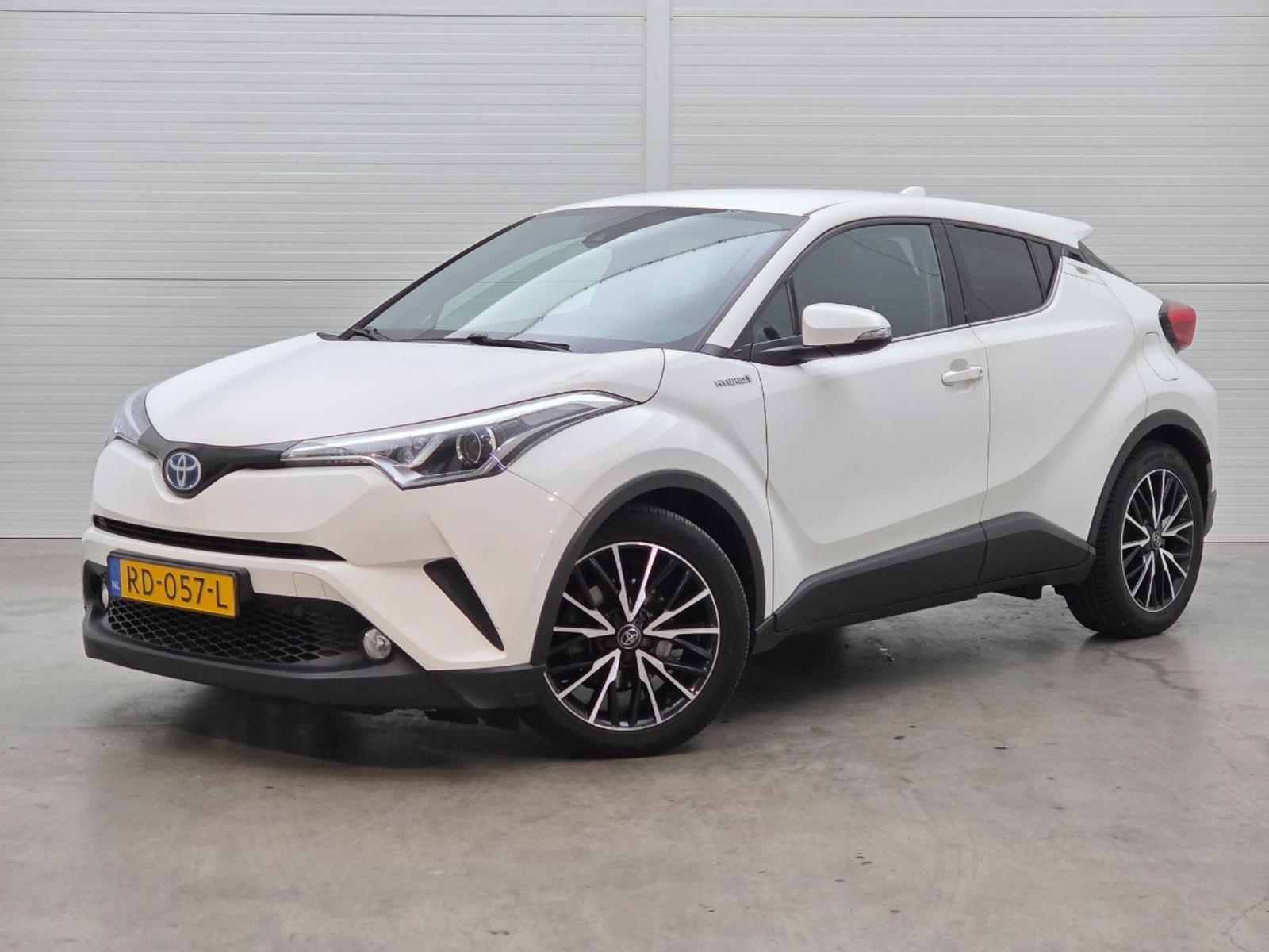 Toyota C-HR 1.8 Hybrid Dynamic | 2017 | 221.106 km | Automaat | RD057L | NAP: Logisch