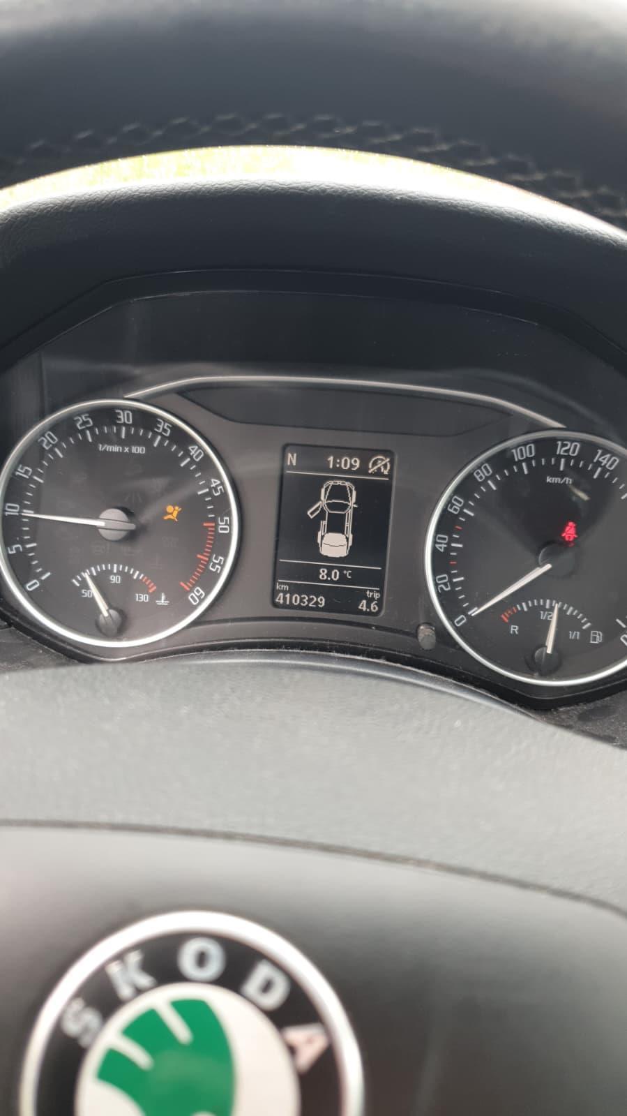 Skoda | Octavia Combi | 1.6 TDI Greentech Arctic | 2013 | 410.329 km | 80ZRL8 | Logisch
