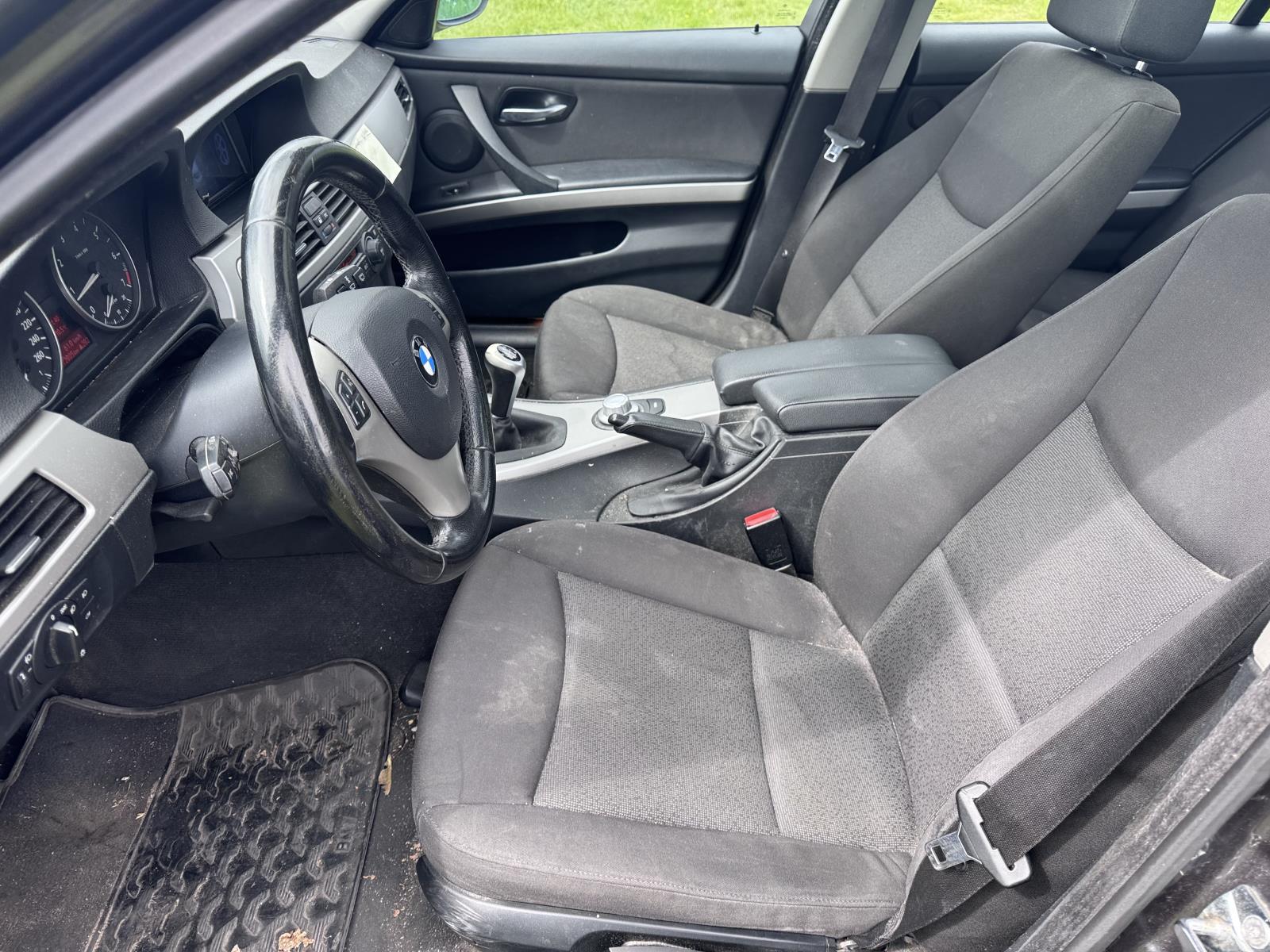 BMW | 3-serie Touring | 320i | 2006 | 272.805 km | K201XJ | Geen oordeel