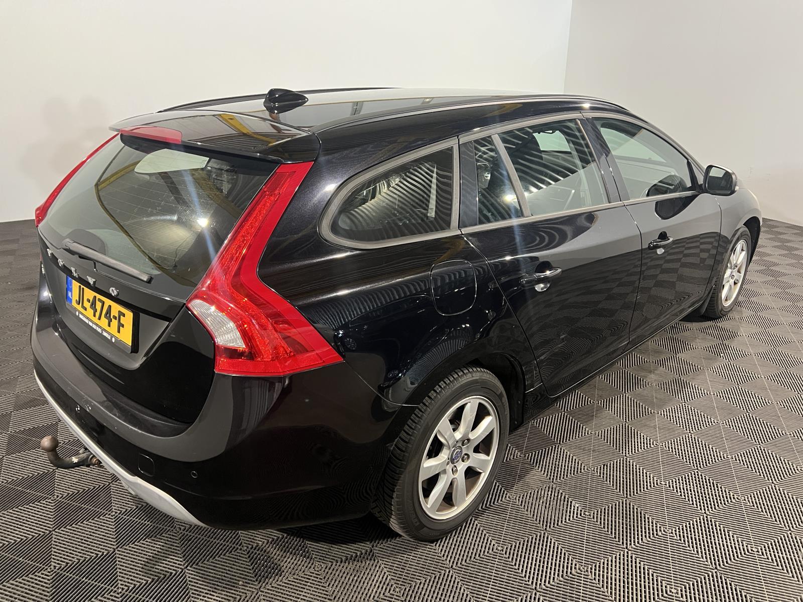 Volvo | V60 | 1.6 DRIVe Momentum | 2012 | 313,585 km | JL474F | No rating