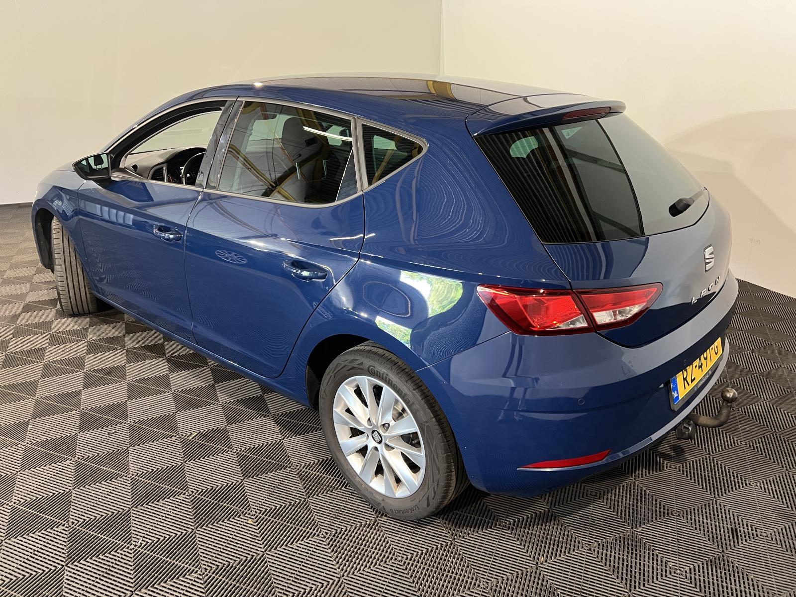 Seat | Leon | 1.6 TDI Style Business Intense | 2018 | 207,610 km | RZ491G | Logical