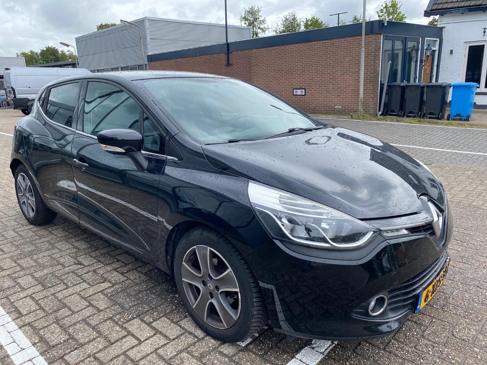 Renault Clio 1.5 dCi ECO Night&Day | 2014 | 185.226 km | 6XZS35 | NAP: Onlogisch
