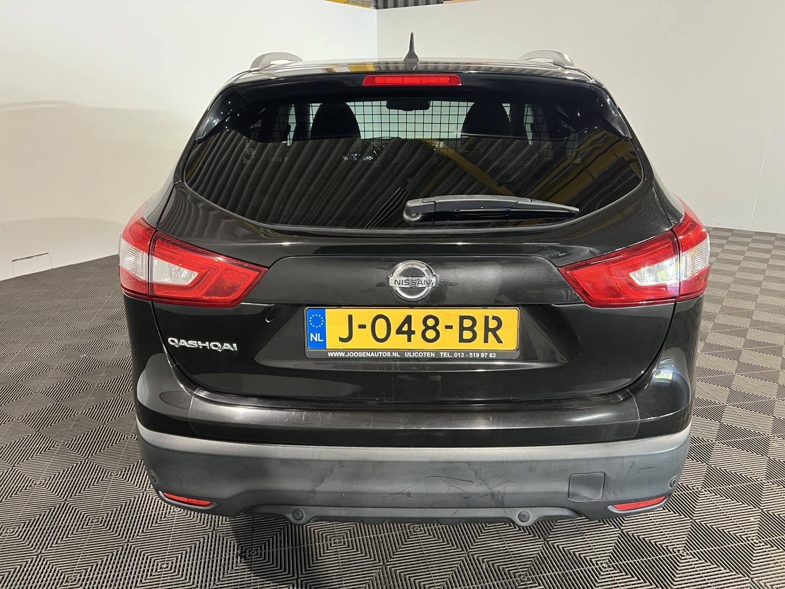 Nissan | Qashqai | 1.2 Premier Edition | 2014 | 90.715 km | J048BR | Geen oordeel