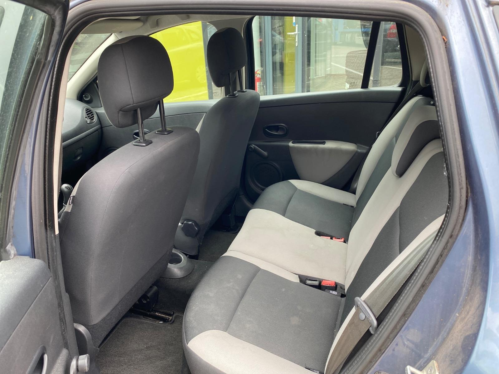 Renault Clio Estate 1.2 TCE Special Line Stationwagen | 2010 | 264.522 km | 91LBK6 | NAP: Logisch