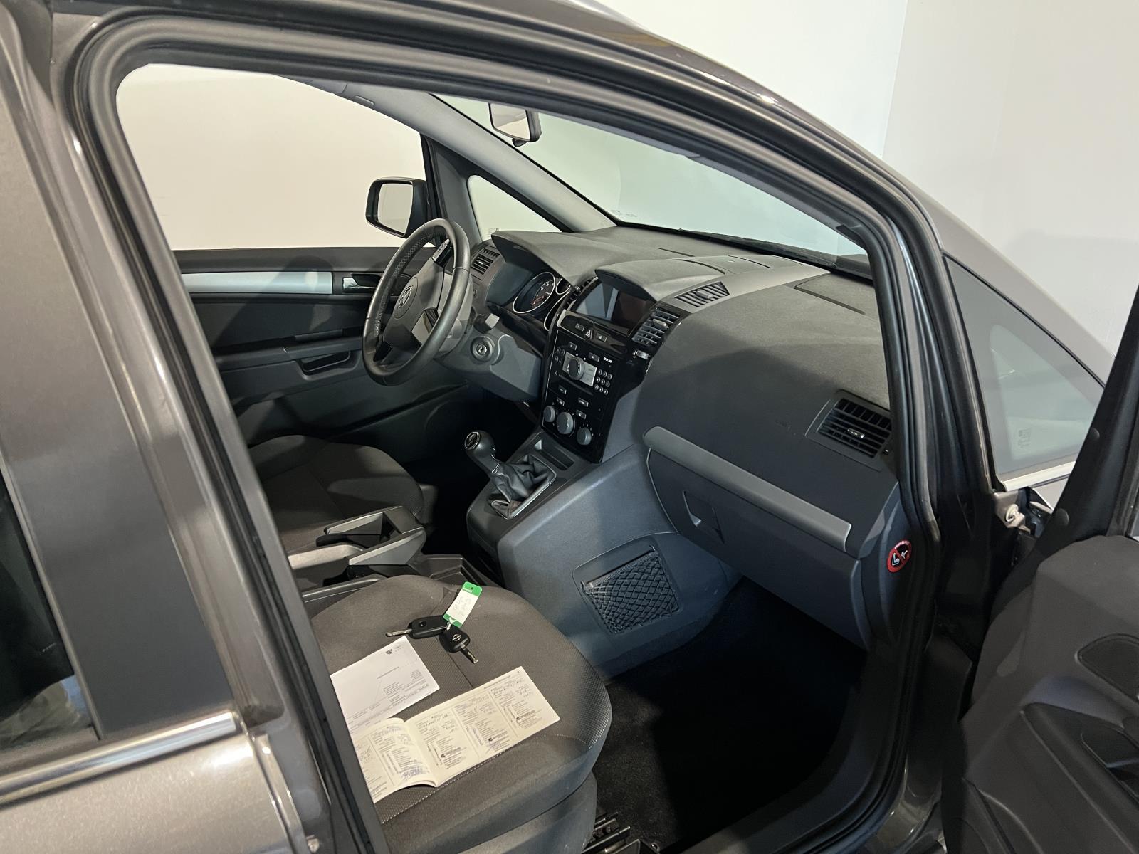 Opel | Zafira | 1.8 Edition 7-passenger | 2011 | 160,109 km | 75SNK9 | Logical