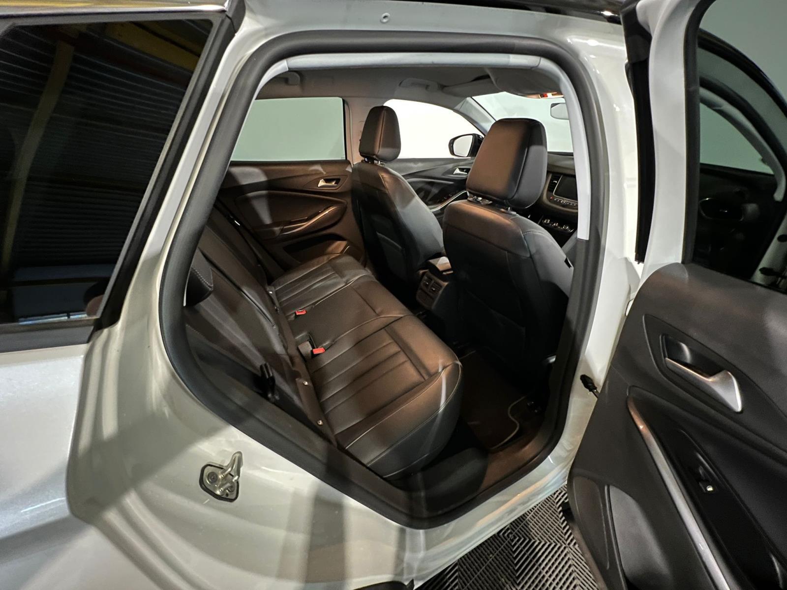 Opel | Grandland X | 1.6 Turbo Hybrid4 Ultimate | 2021 | 188.683 km | L243XH | Logisch