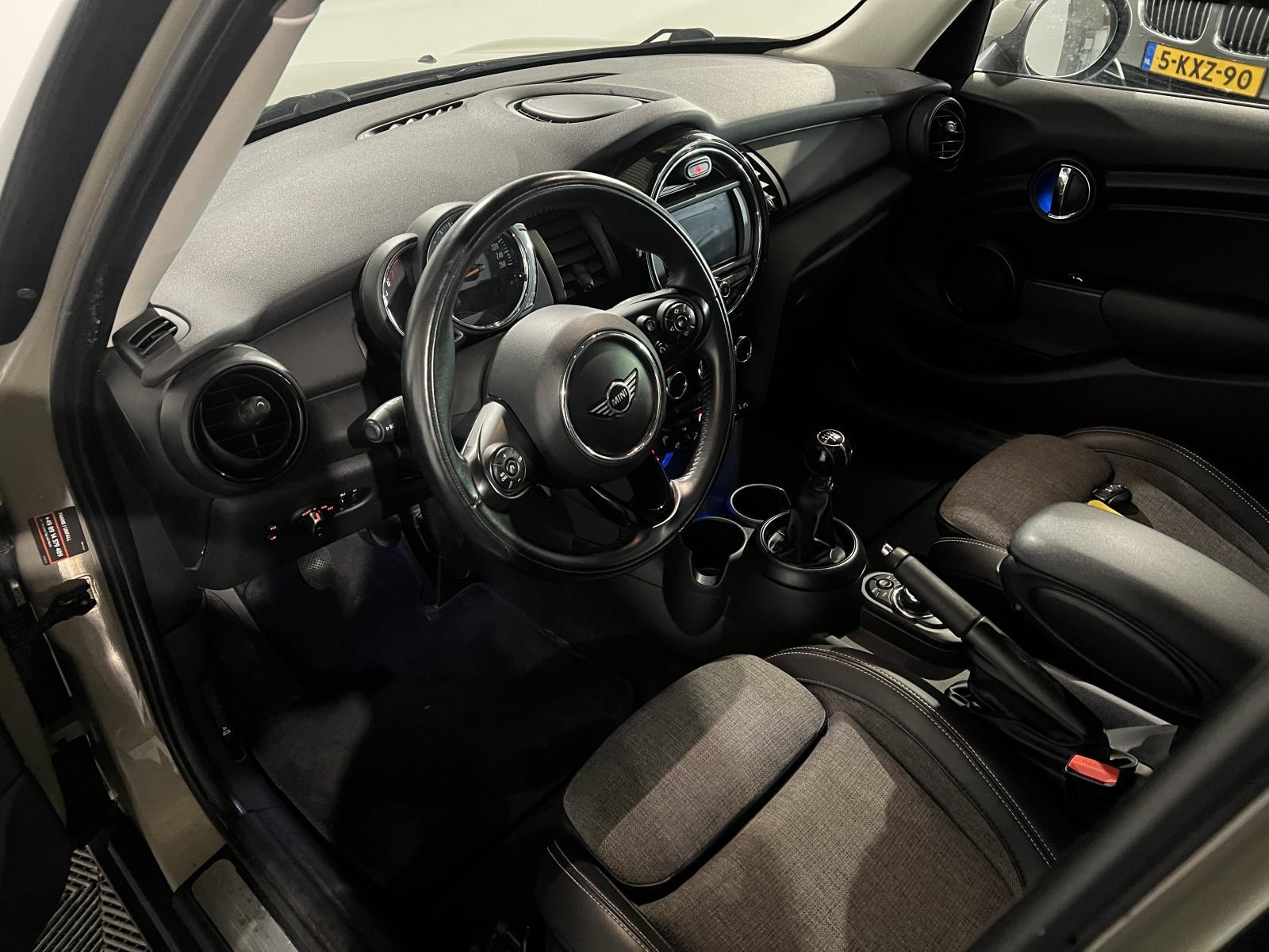 Mini | One | 1.5 One Pepper | 2018 | 117,870 km | L801DZ | No rating