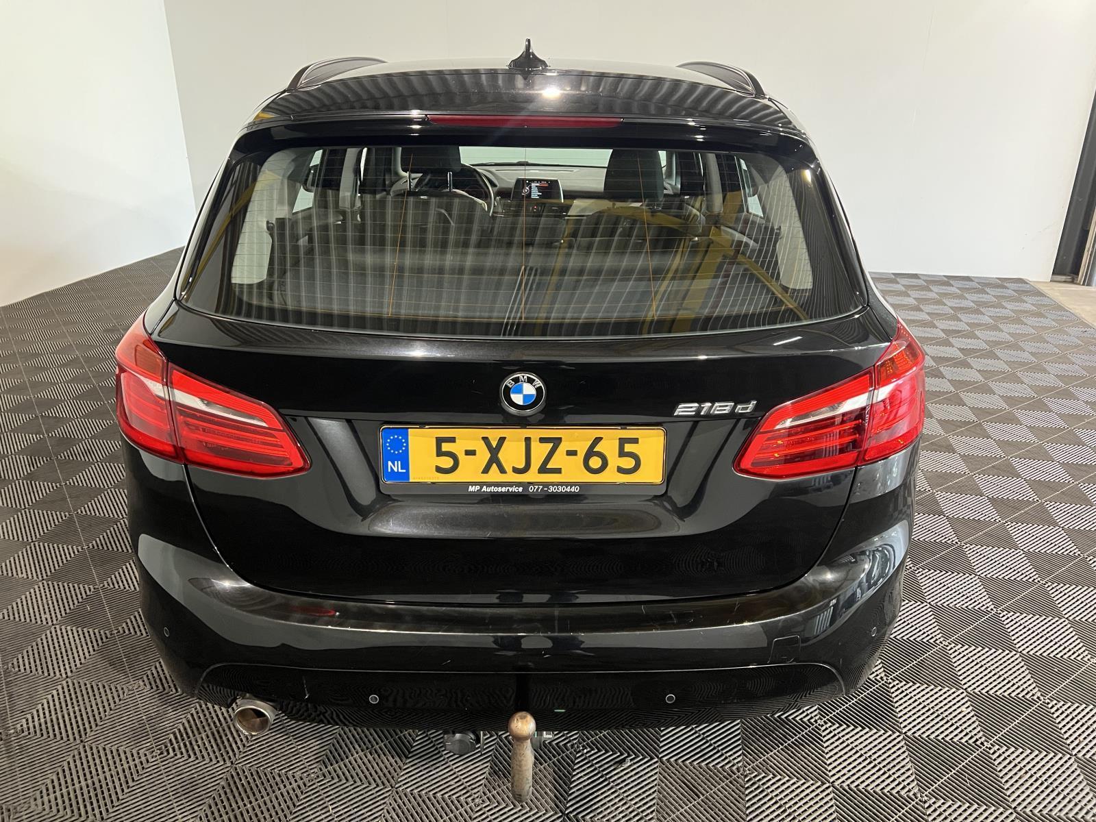 BMW | 2-serie Active Tourer | 218d Executive | 2014 | 299.686 km | 5XJZ65 | Logisch