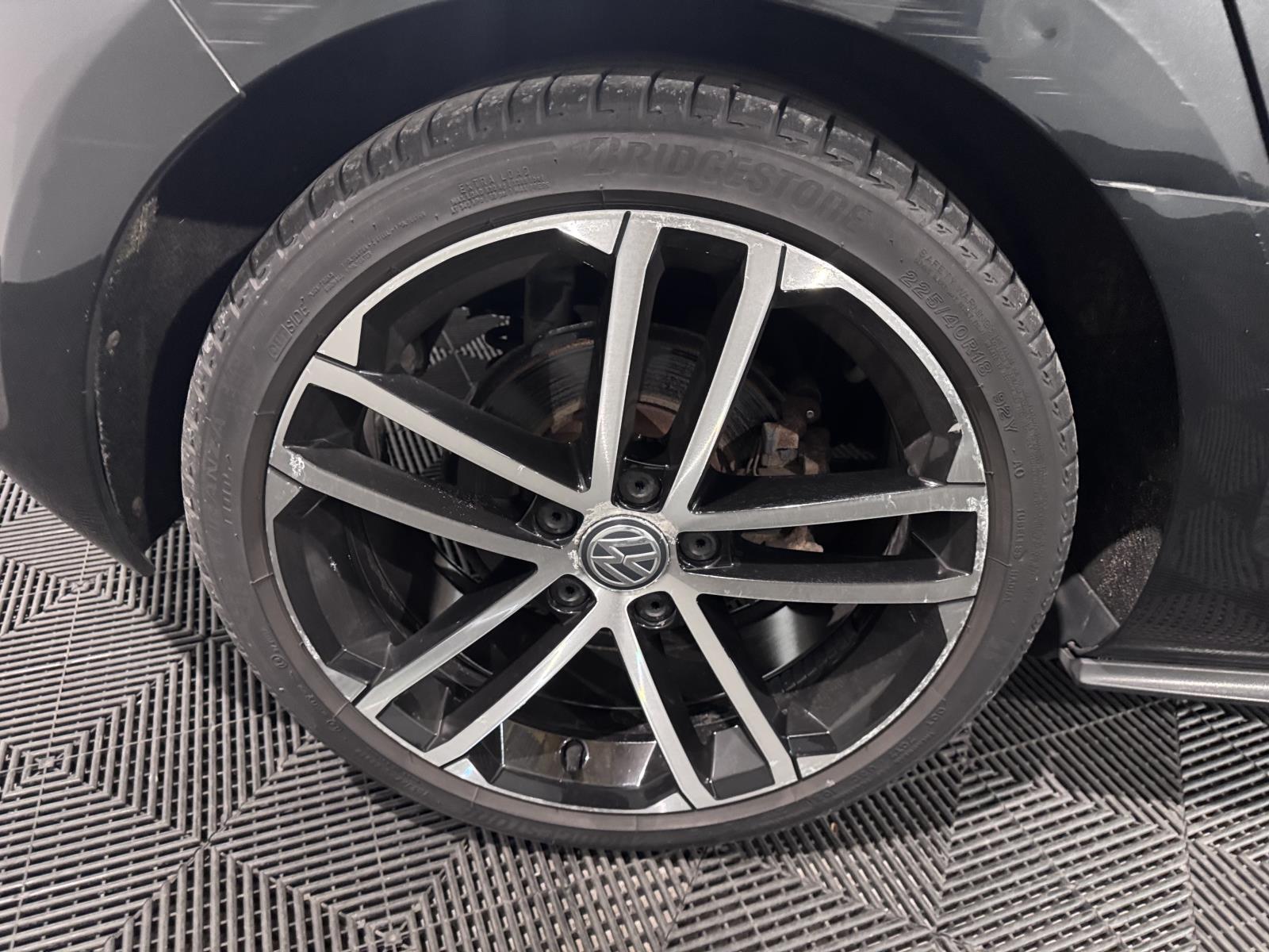 Volkswagen | Golf | 2.0 TDI GTD | 2015 | 303.239 km | R807RV | Geen oordeel