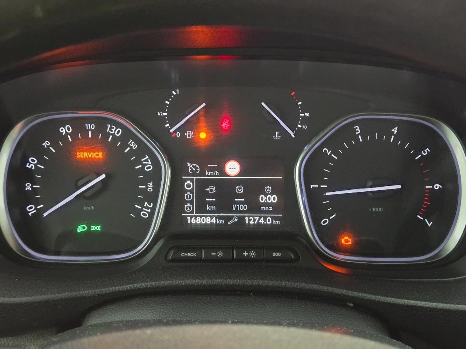 Peugeot Expert 231S 2.0 BlueHDI 120 Premium | 2018 | 168,084 km | V862LV | NAP: Makes sense