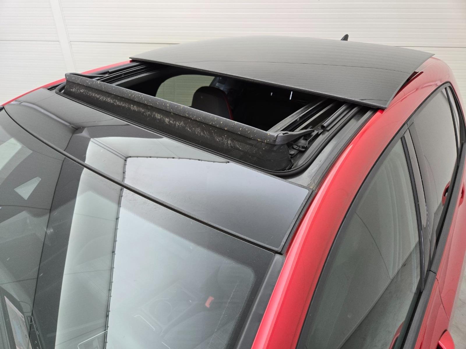 Volkswagen Golf 2.0 TSI GTI | 2021 | 73.542 km | Automaat | JNS14G | NAP: Geen oordeel