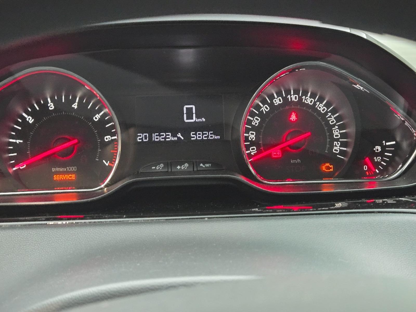 Peugeot 208 1.2 VTi Active | 2014 | 201.623 km | 5TDP17 | NAP: Logisch