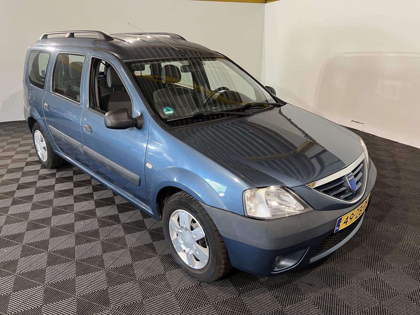 Dacia | Logan MCV | 1.6-16V Lauréate | 2007 | 193.543 km | 49ZBPS | Logisch