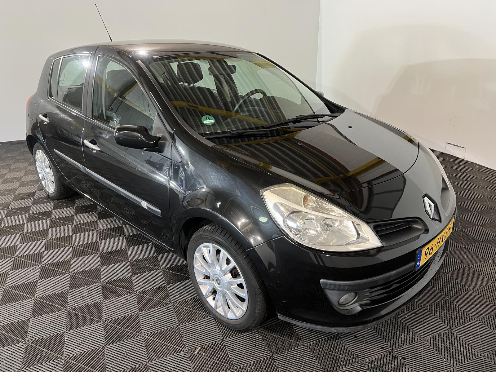 Renault | Clio | 1.2-16V Collection | 2009 | 176.659 km | 96HXJ9 | Logisch