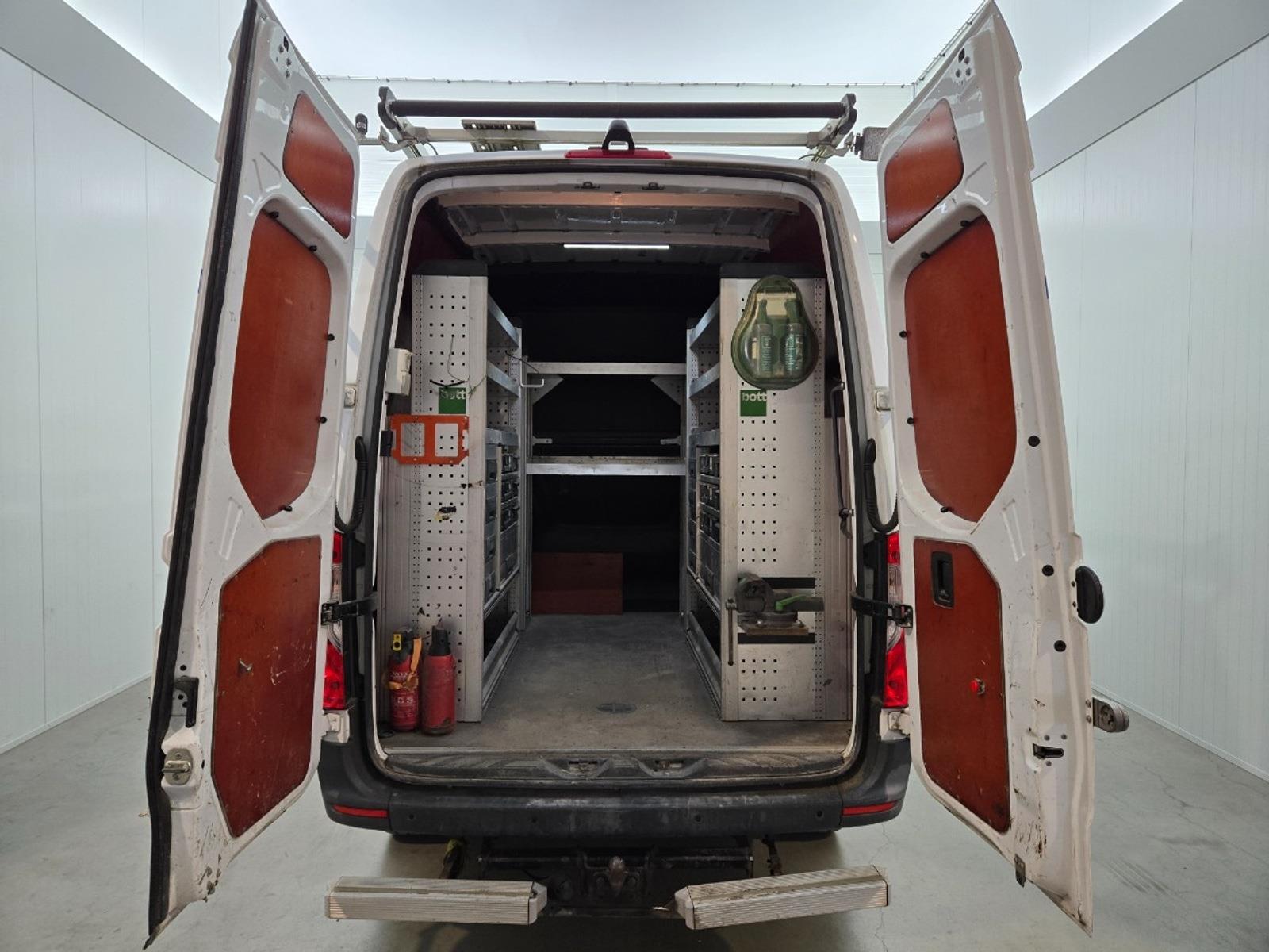 Mercedes-Benz Sprinter 316 2.2 CDI L2H2 DC EURO VI-D | 2020 | 289,907 km | VFT39X | NAP: Logical