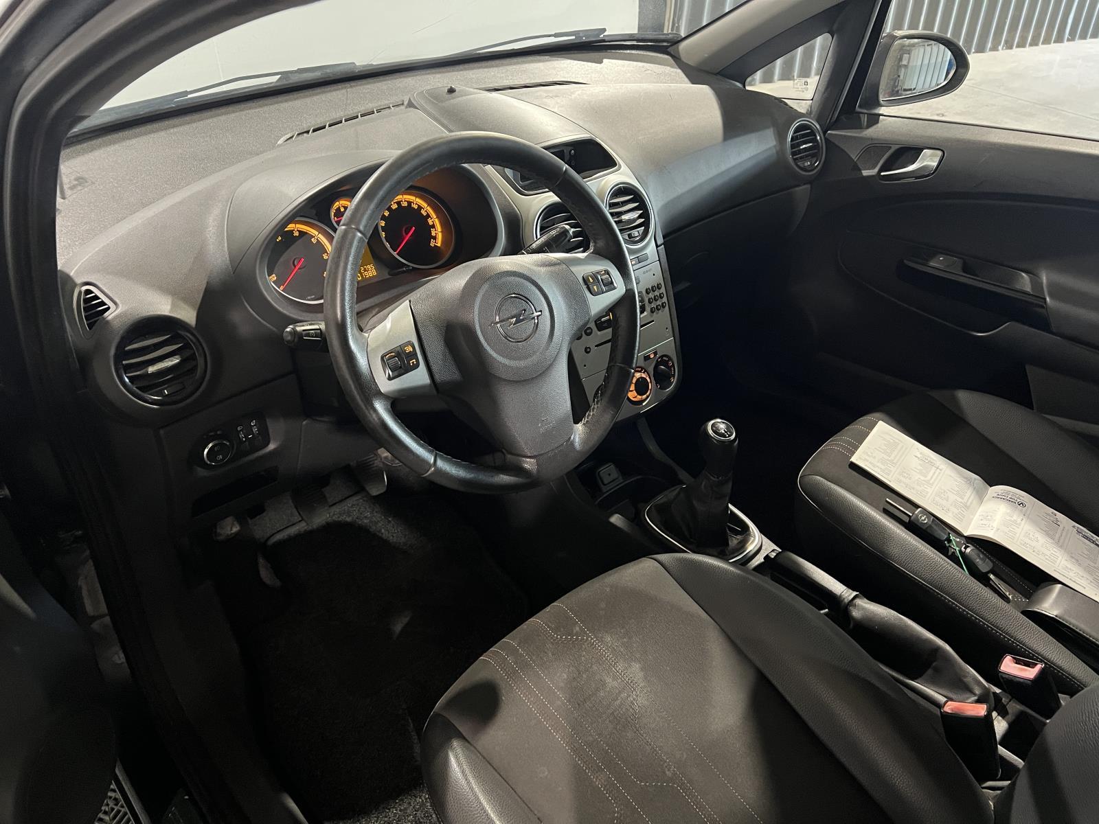 Opel | Corsa | 1.3 CDTi EcoFlex S/S Anniversary Edition | 2012 | 201.988 km | 98TNX2 | Logisch