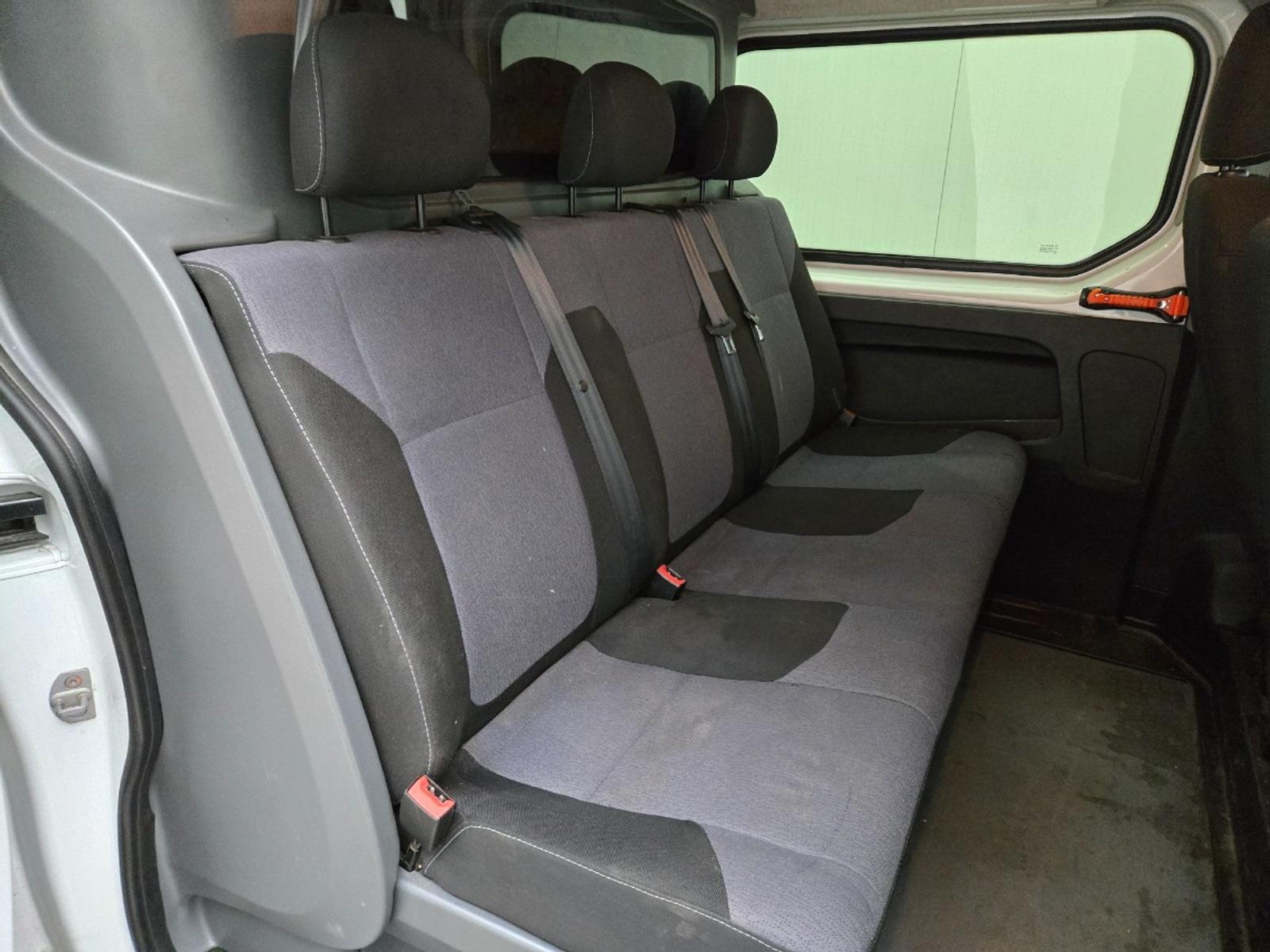 Opel Vivaro 1.6 CDTI L2H1 DC Edition EcoFlex | 2017 | 195,009 km | V303HK | NAP: Makes sense