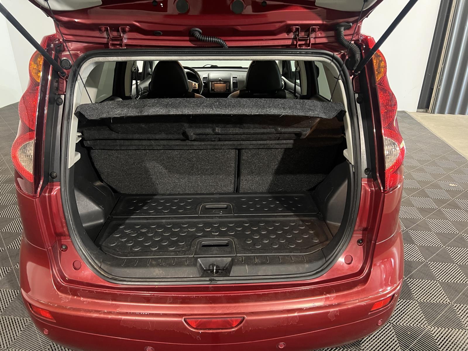 Nissan | Note | 1.4 Visia | 2012 | 132,398 km | 69ZDP3 | Logical