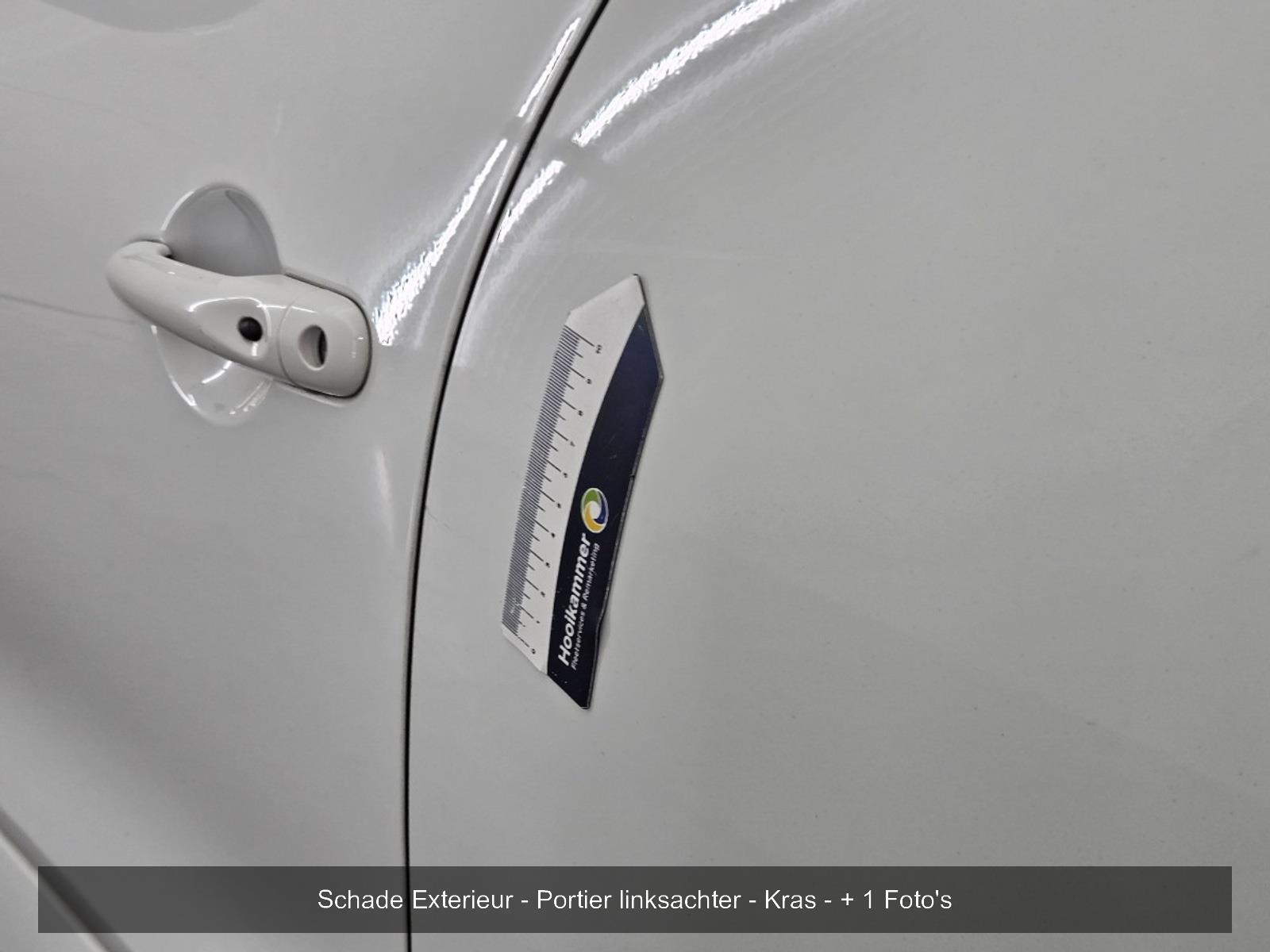 Renault Clio 1.2 Dynamique | 2016 | 159,356 km | Automatic | H806VF | NAP: No rating