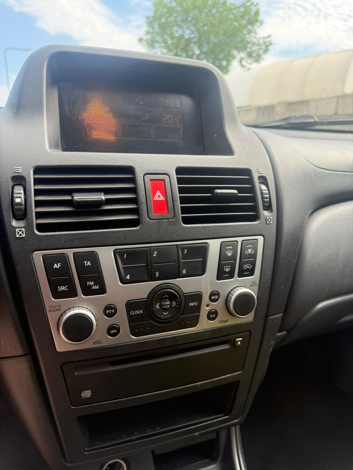 Nissan | Almera | 1.8 Acenta | 2005 | 159.568 km | 12RGFG | Logisch