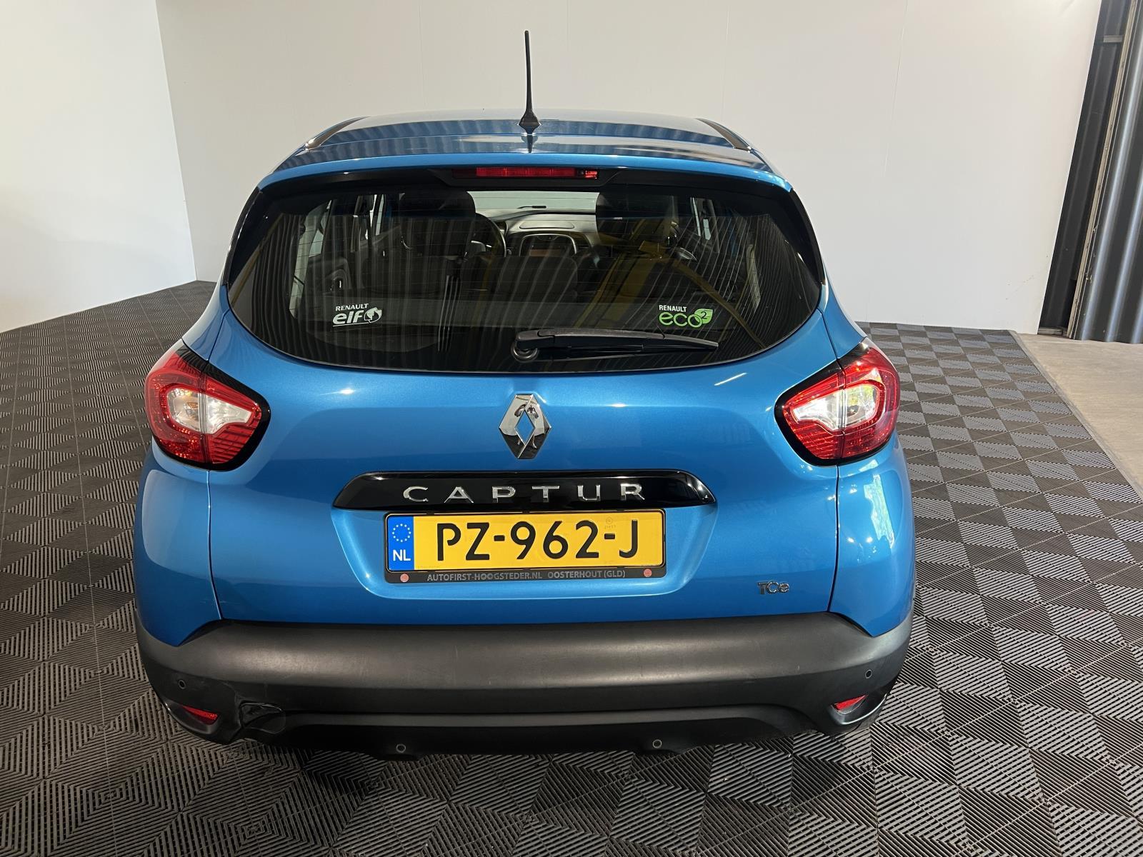 Renault | Captur | 0.9 TCe Dynamique | 2013 | 141,470 km | PZ962J | No rating