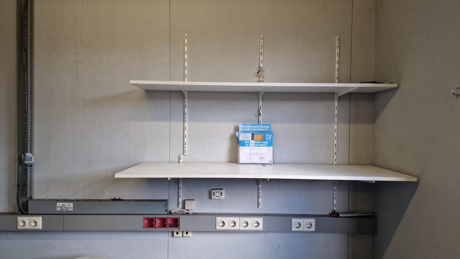 Kantoor Unit met wc 