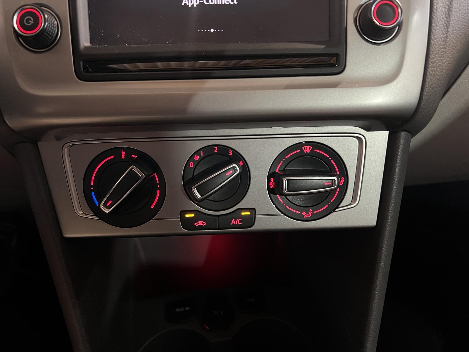 Volkswagen | Polo | 1.0 Comfortline Connected Series | 2016 | 154,355 km | TK672F | No rating
