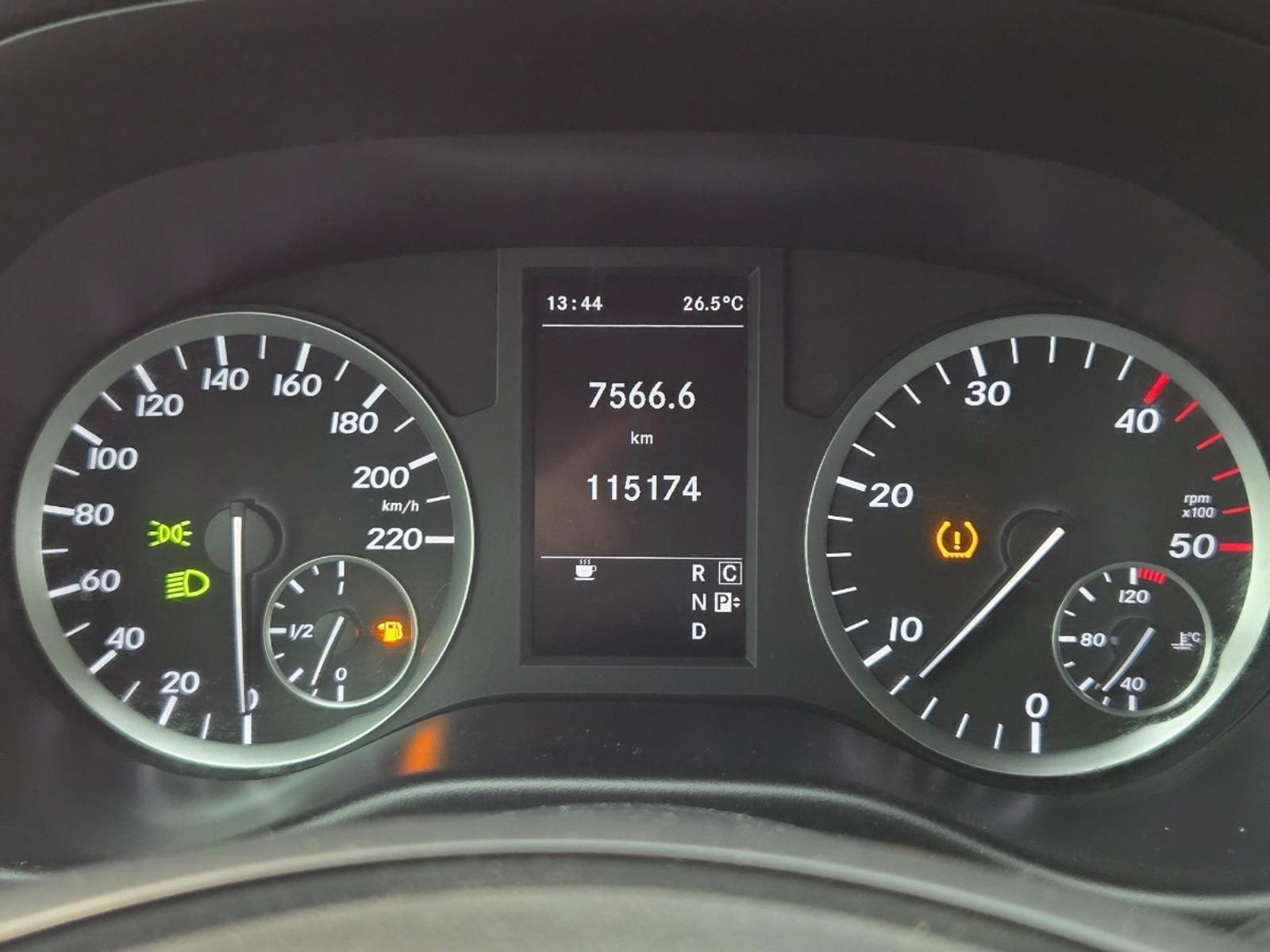 Mercedes-Benz Vito 116 CDI Extra Lang DC Comfort | 2018 | 115.174 km | Automaat | VFD33F | NAP: Geen oordeel