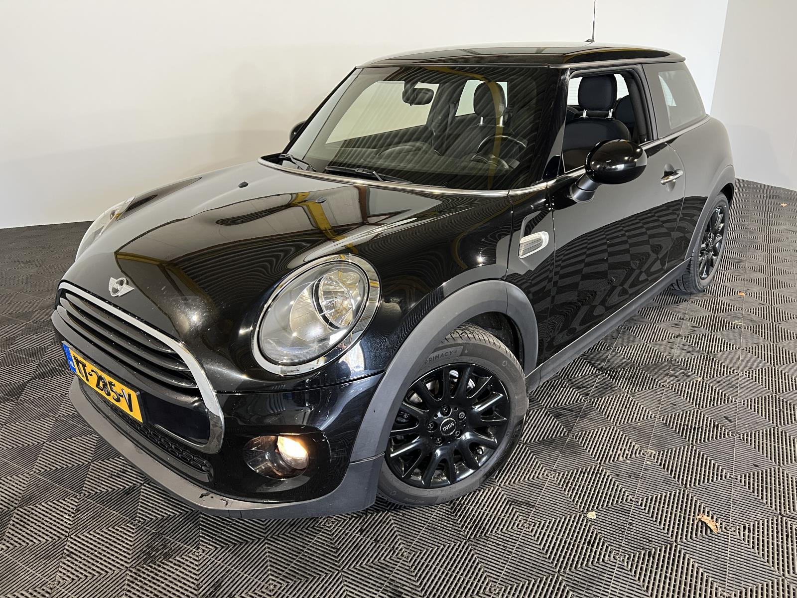 Mini | Mini | 1.5 Cooper Business | 2016 | 143.021 km | KT285V | Logisch