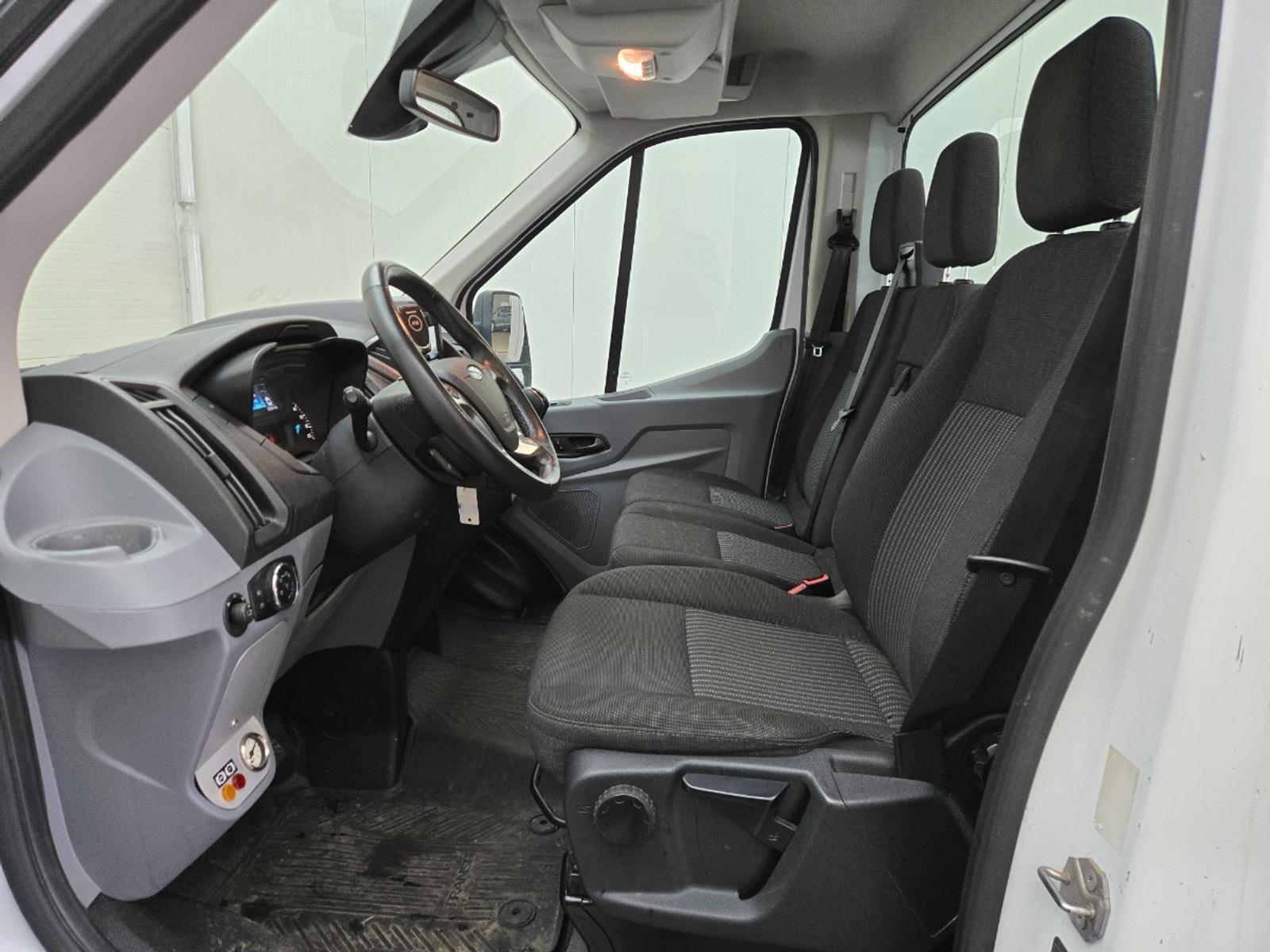 Ford Transit 350 2.0 TDCI L2H1 Ambiente | 2019 | 28.937 km | V669VV | NAP: Logisch