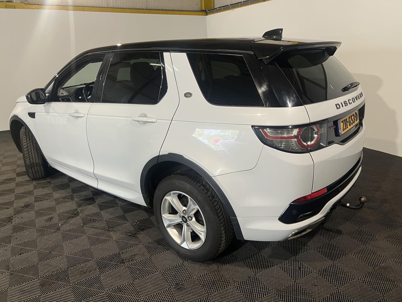 Land Rover | Discovery Sport | 2.0 TD4 HSE Luxury | 2017 | 249.651 km | ZH653D | Geen oordeel