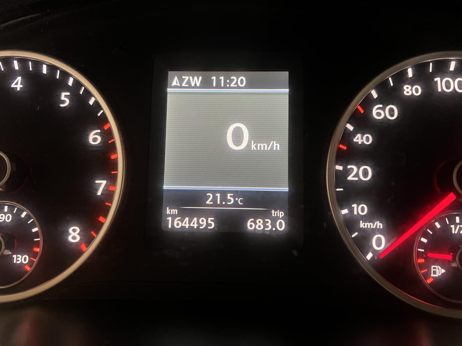 Volkswagen | Tiguan | 1.4 TSI Sport&Style | 2013 | 164,495 km | 3XND44 | No rating