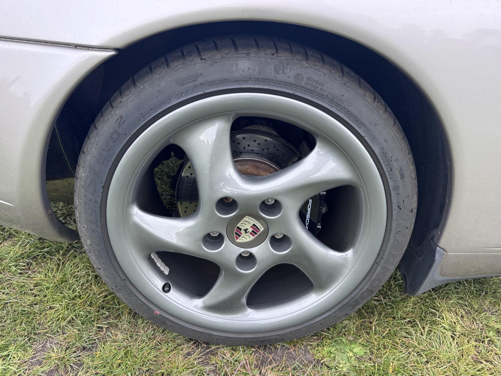 Porsche | 911 | 3.4 Coupé Carrera | 2001 | 177.702 km | GJ673X | Geen oordeel