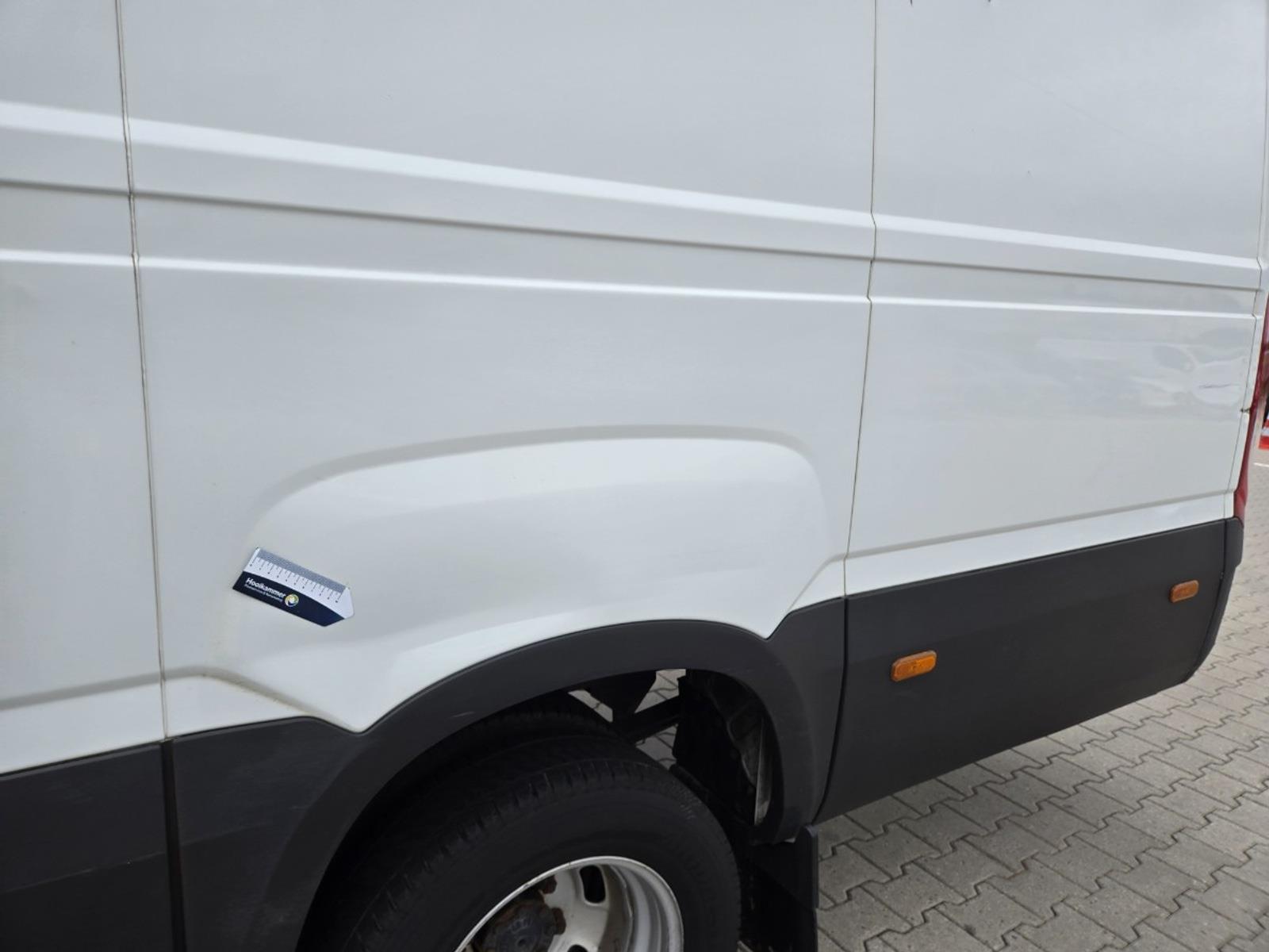 Iveco Daily 35C16V 2.3 410 H2 | 2021 | 160.714 km | Automaat | V61HGJ | NAP: Geen oordeel